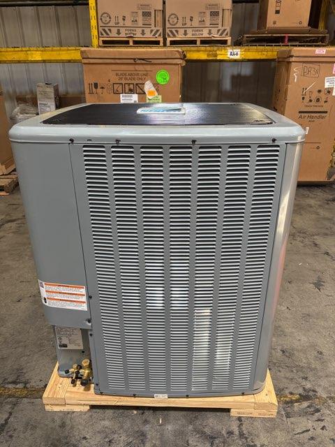 4 Ton Two-Stage Split-System Communicating Compatible Air Conditioner 208-230/60/1 R410A 17 SEER2