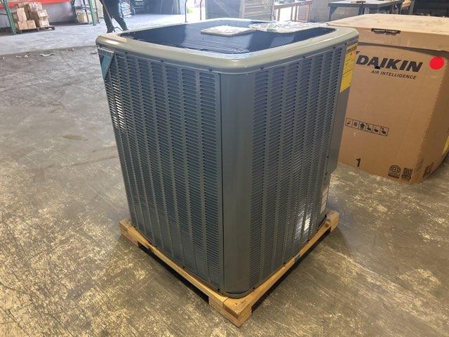 4 Ton Two-Stage Split-System Communicating Compatible Air Conditioner 208-230/60/1 R410A 17 SEER2