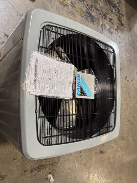 4 Ton Two-Stage Split-System Communicating Compatible Air Conditioner 208-230/60/1 R410A 17 SEER2