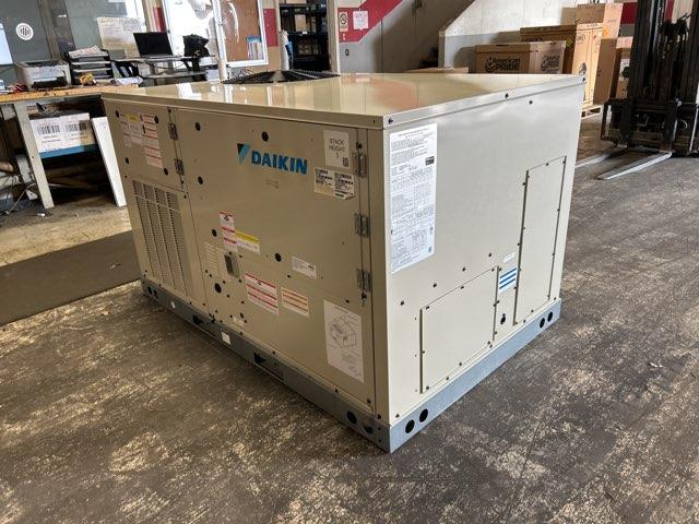 6 Ton Two-Stage Convertible Natural Gas/Electric Packaged Unit, 11.2 EER, 460/60/3, R410A