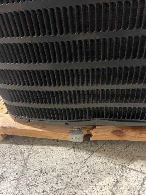 2 Ton Single-Stage Split-System Air Conditioner 208-230/60/1 R410A 13.4 SEER2