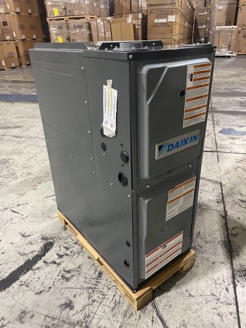 30,000 BTU Two Stage Upflow/Horizontal ECM Gas Furnace 96% AFUE 115/60/1 CFM:1200
