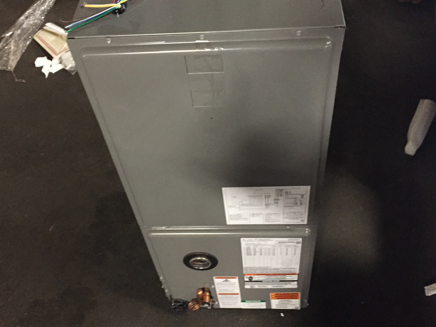 1.5 Ton 1-Stg SS AC 208-230/60/1 R410A 14.3 SEER2 and 2 Ton Multiposition Variable Speed ECM Fancoil