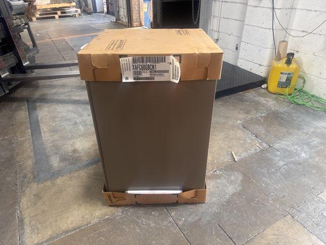 100,000 BTU 1-Stg Up/Horz ECM Gas Furnace 80% 115/60/1 and 5 Ton Upflow/Downflow Cased A Coil, R410A