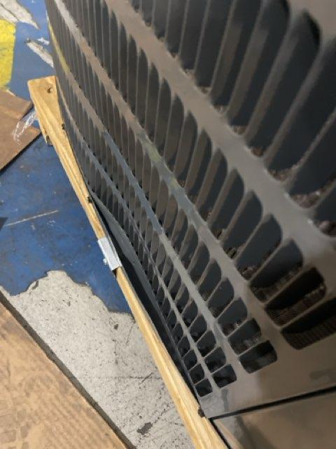 1.5 Ton Single-Stage Split-System Air Conditioner 208-230/60/1 R410A 14.3 SEER2