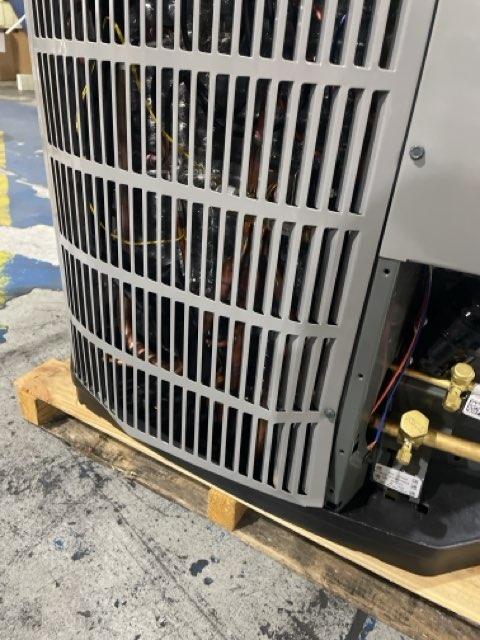 1.5 Ton Single-Stage Split-System Heat Pump 208-230/60/1 R410A 14 SEER