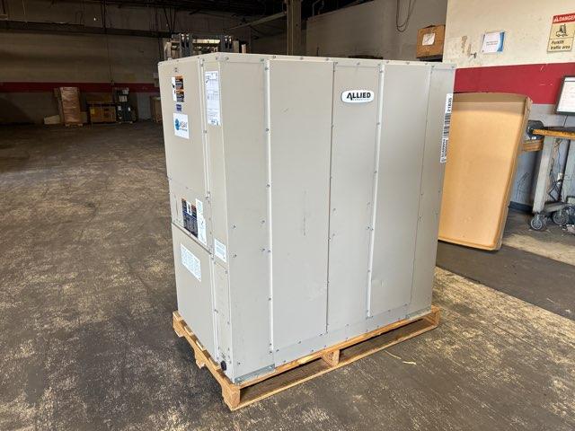 7.5 Ton AC/HP ECM Upflow/Horizontal Air Handler 460/60/3 R-410A CFM 3000