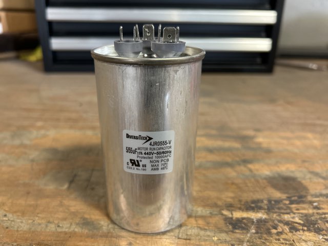55+5 MFD x 440 VAC Round Dual Run Capacitor