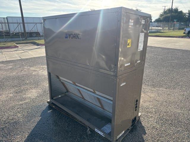 15 Ton AC/HP ECM Upflow/Horizontal Air Handler 208-230/60/3 R-410A CFM 7500