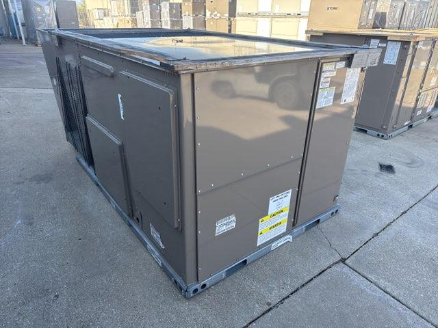 10 Ton Two-Stage Convertible Packaged Air Conditioning Unit, 13.1 EER, 460/60/3, R410A