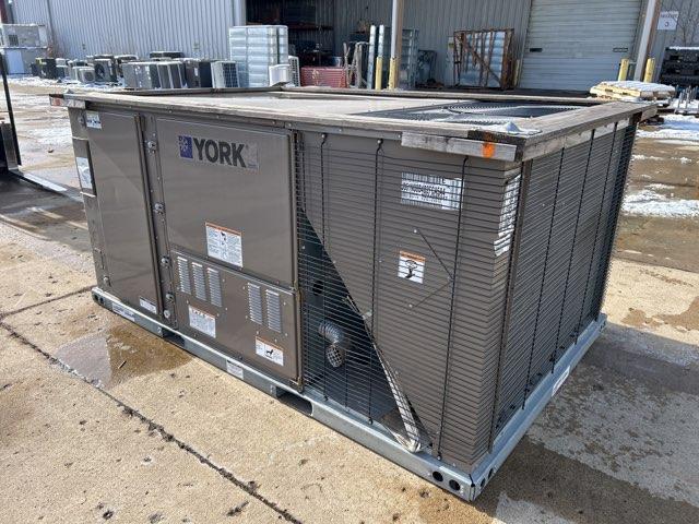 5 Ton Single-Stage Convertible Natural Gas/Electric Packaged Unit, 14.5 SEER, 460/60/3, R410A