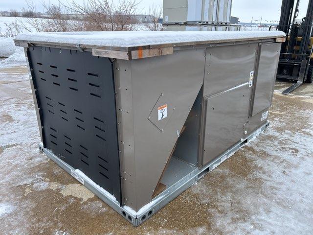 5 Ton Two-Stage Convertible Natural Gas/Electric Packaged Unit, 16.3 SEER, 460/60/3, R410A