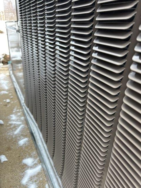 7.5 Ton Two-Stage Convertible Natural Gas/Electric Packaged Unit, 12 EER, 460/60/3, R410A