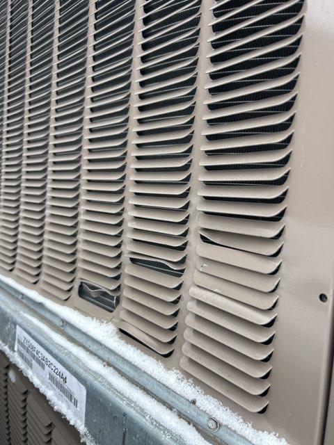 7.5 Ton Two-Stage Convertible Natural Gas/Electric Packaged Unit, 12 EER, 460/60/3, R410A