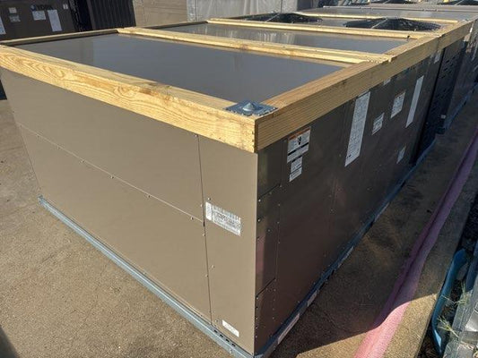 12.5 Ton Two-Stage Downflow Packaged Heat Pump Unit, 10.9 EER, 208-230/60/3, R410A