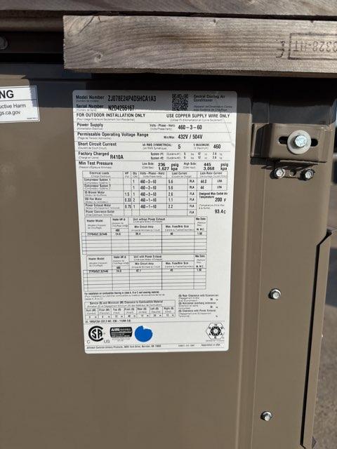 6.5 Ton Two-Stage Convertible Packaged Air Conditioning Unit, 14.8 EER, 460/60/3, R410A 24 KW