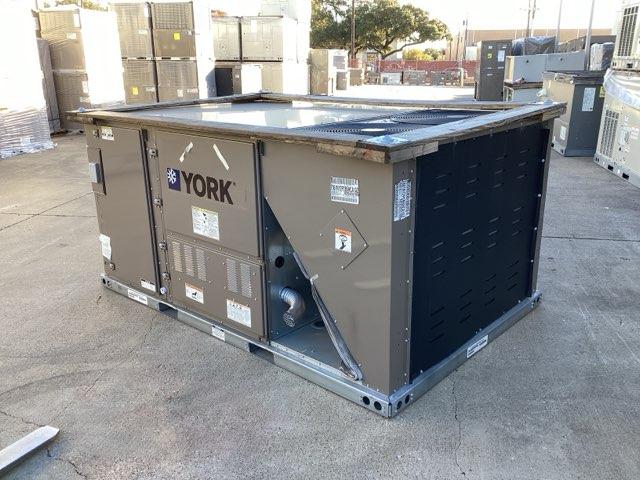 5 Ton Two-Stage Convertible Natural Gas/Electric Packaged Unit, 16.3 SEER, 208-230/60/3, R410A