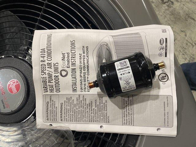 2 Ton Three-Stage Split-System Communicating Compatible Air Conditioner 208-230/60/1 R410A 16 SEER2