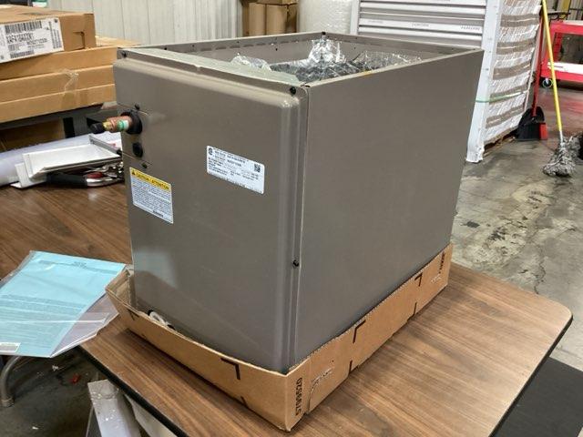 1.5 Ton AC/HP Upflow/Downflow Cased A Coil, R410A CFM 800