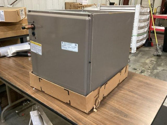 1.5 Ton AC/HP Upflow/Downflow Cased A Coil, R410A CFM 800
