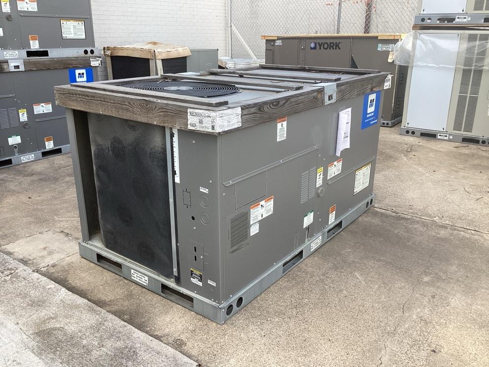 5 Ton Single-Stage Convertible Natural Gas/Electric Packaged Unit, 14 SEER, 208-230/60/3, R410A