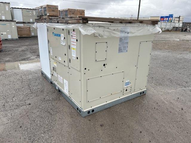 7.5 Ton Two-Stage Convertible Natural Gas/Electric Packaged Unit, 11.2 EER, 208-230/60/3, R410A
