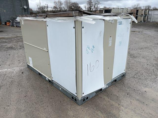 7.5 Ton Two-Stage Convertible Natural Gas/Electric Packaged Unit, 11.2 EER, 208-230/60/3, R410A
