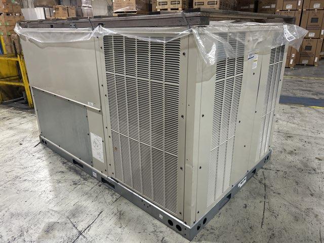 7.5 Ton Two-Stage Convertible Natural Gas/Electric Packaged Unit, 11.2 EER, 208-230/60/3, R410A