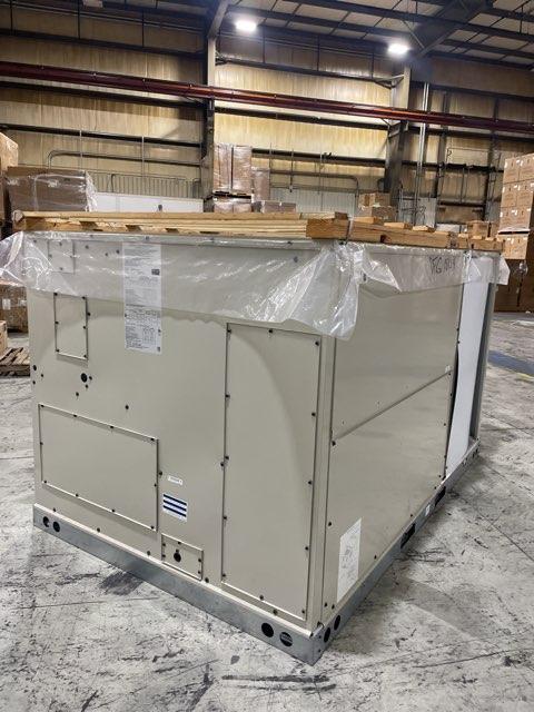 12.5 Ton Two-Stage Convertible Natural Gas/Electric Packaged Unit, 11 EER, 460/60/3, R410A