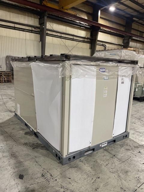 8.5 Ton Two-Stage Convertible Natural Gas/Electric Packaged Unit, 12.2 EER, 460/60/3, R410A