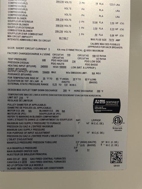 12.5 Ton Two-Stage Convertible Natural Gas/Electric Packaged Unit, 11.5 EER, 208-230/60/3, R410A