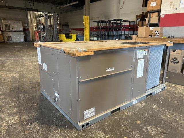 3 Ton Single-Stage Convertible Natural Gas/Electric Packaged Unit, 14 SEER, 208-230/60/3, R410A