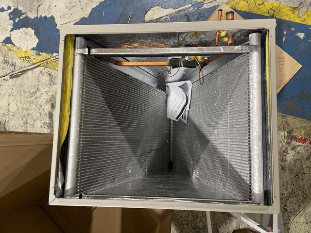 5 Ton AC Only Upflow/Downflow Cased V Coil, R410A CFM 2500