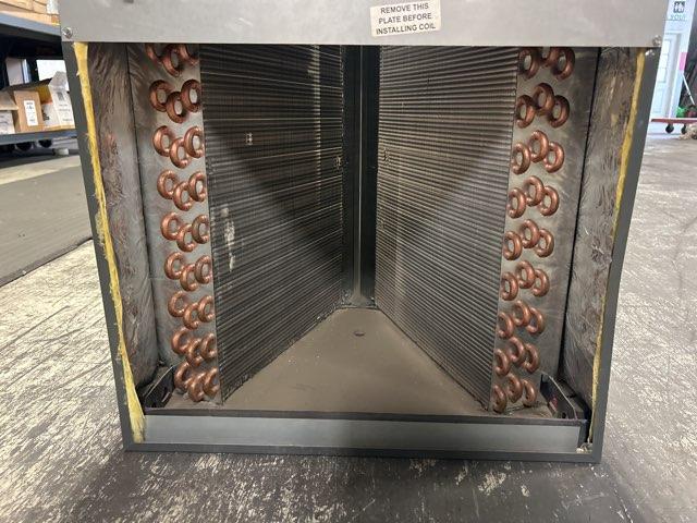 3 Ton AC/HP Horizontal Cased Flat Coil, R410A CFM 1200