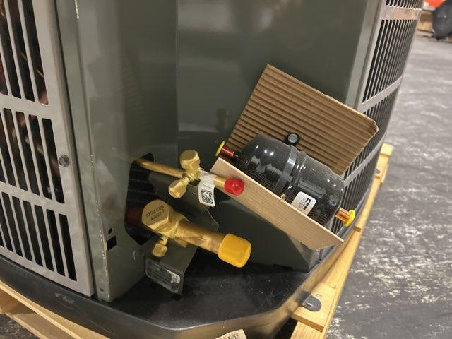 5 Ton Single-Stage Split-System Heat Pump 208-230/60/1 R410A 15 SEER