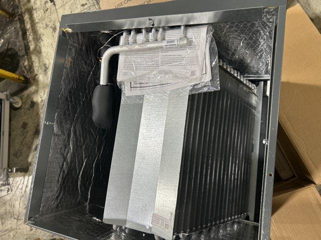 2.5 Ton AC/HP Upflow/Downflow Cased A Coil, R410A CFM 1600