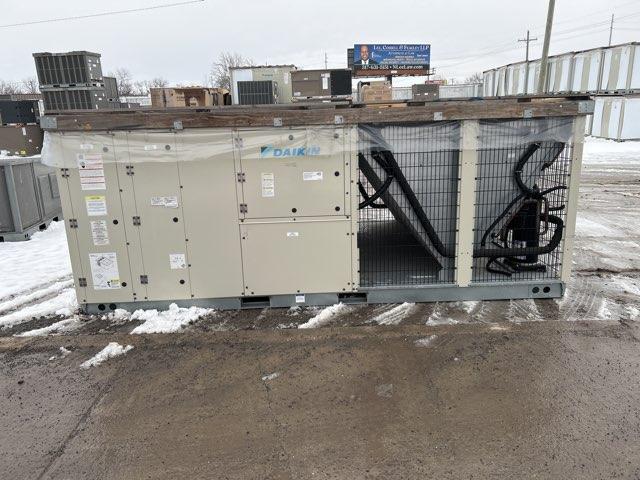 20 Ton Two-Stage Convertible Packaged Air Conditioning Unit, 11 EER, 460/60/3, R410A