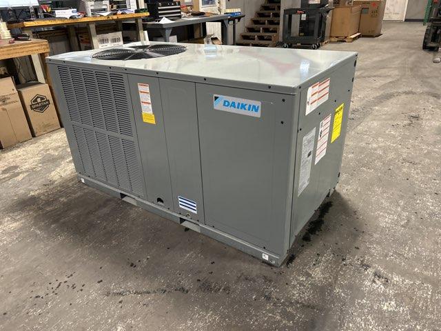 5 Ton Two-Stage Horizontal Packaged Air Conditioning Unit, 13.4 SEER2, 208-230/60/1, R410A