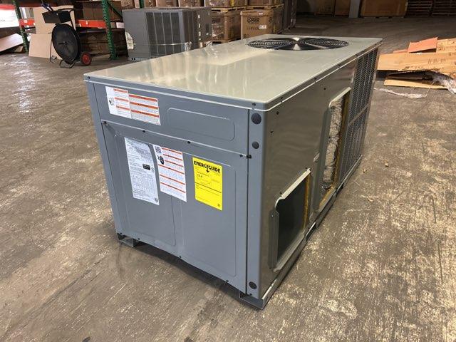 5 Ton Two-Stage Horizontal Packaged Air Conditioning Unit, 13.4 SEER2, 208-230/60/1, R410A