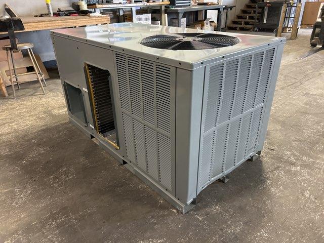 5 Ton Two-Stage Horizontal Packaged Air Conditioning Unit, 13.4 SEER2, 208-230/60/1, R410A