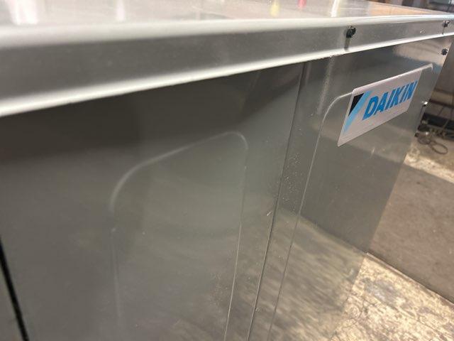 5 Ton Two-Stage Horizontal Packaged Air Conditioning Unit, 13.4 SEER2, 208-230/60/1, R410A