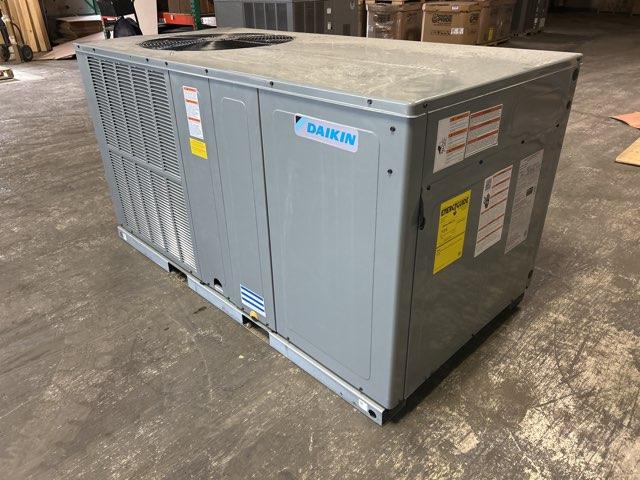 5 Ton Two-Stage Horizontal Packaged Air Conditioning Unit, 13.4 SEER2, 208-230/60/1, R410A