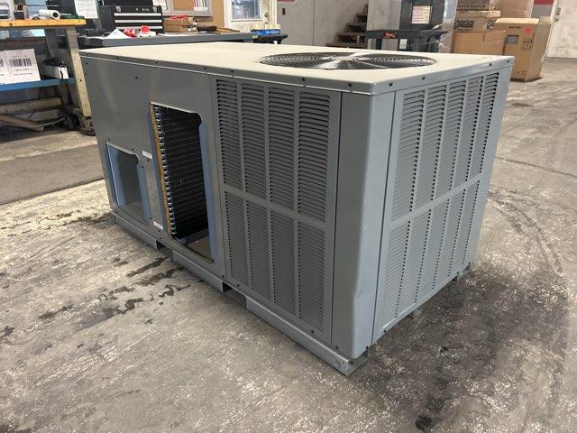5 Ton Two-Stage Horizontal Packaged Air Conditioning Unit, 13.4 SEER2, 208-230/60/1, R410A