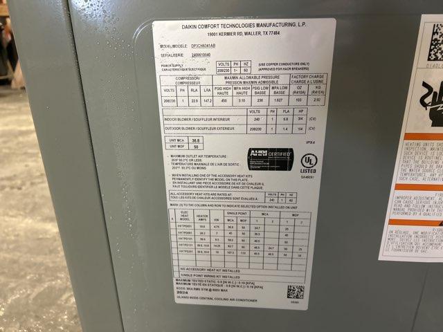5 Ton Two-Stage Horizontal Packaged Air Conditioning Unit, 13.4 SEER2, 208-230/60/1, R410A