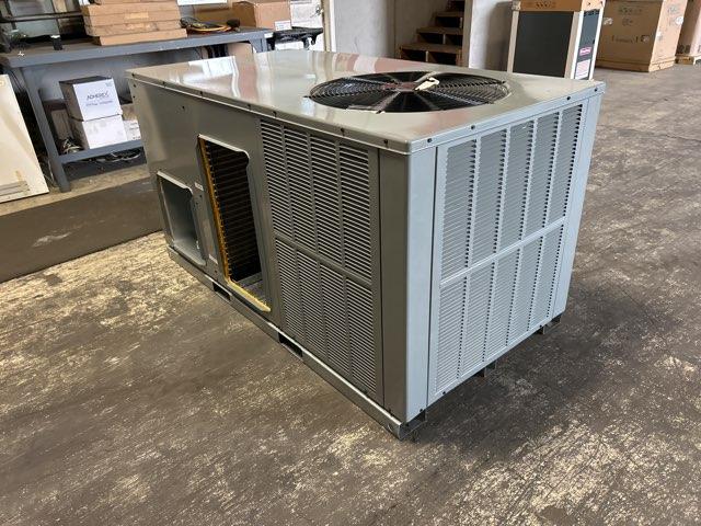 5 Ton Two-Stage Horizontal Packaged Air Conditioning Unit, 13.4 SEER2, 208-230/60/1, R410A