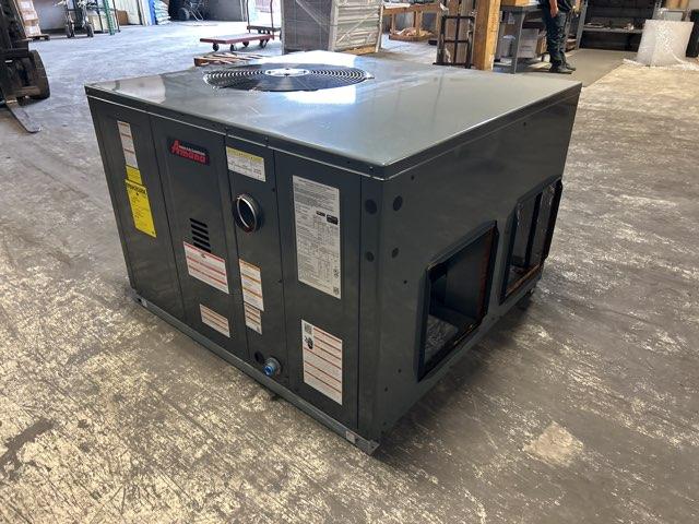 2 Ton Single-Stage Convertible Natural Gas/Electric Packaged Unit, 13.4 SEER2, 208-230/60/1, R410A