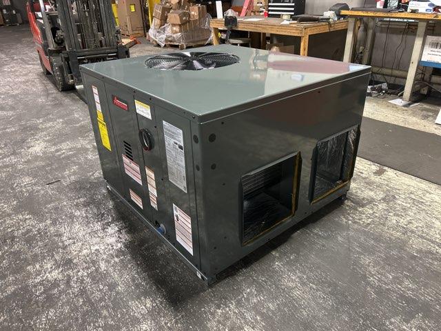 3 Ton Single-Stage Convertible Natural Gas/Electric Packaged Unit, 13.4 SEER2, 208-230/60/1, R410A