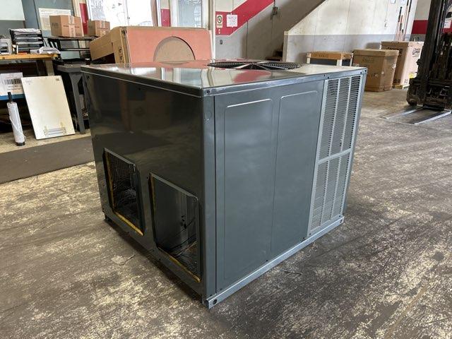 3.5 Ton Single-Stage Convertible Natural Gas/Electric Packaged Unit, 13.4 SEER2, 208-230/60/1, R410A