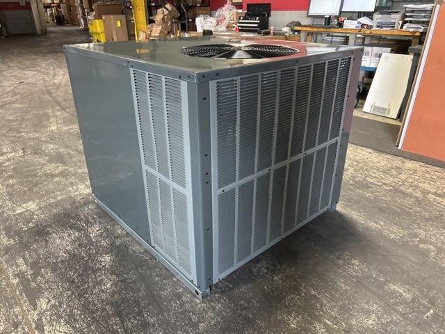3.5 Ton Single-Stage Convertible Natural Gas/Electric Packaged Unit, 13.4 SEER2, 208-230/60/1, R410A