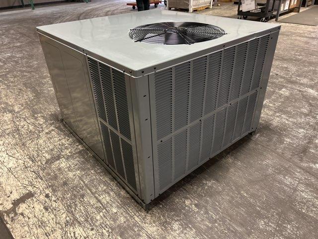 2 Ton Single-Stage Convertible Natural Gas/Electric Packaged Unit, 13.4 SEER2, 208-230/60/1, R410A
